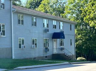 63 Horse Pond Rd APT F, Salem, CT 06420