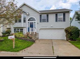 1747 Knoll Ter, Saint Peters, MO 63376