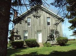 1986 Old State Rd, Waterford, PA 16441