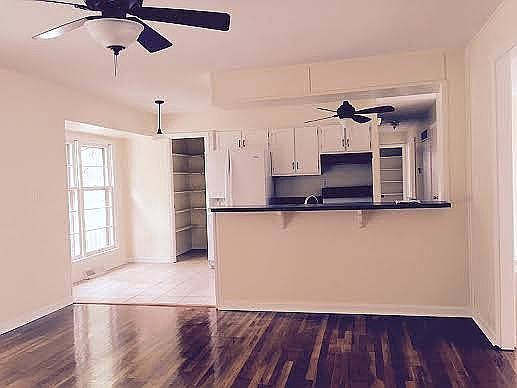 3rd image of 8334 E 133rd St