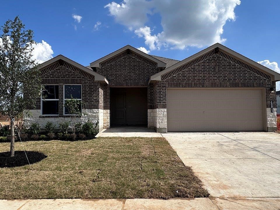 1st image of 10813 Bloodstone Dr