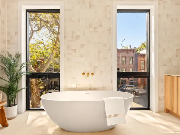 47 Madison Street image 14 of 29