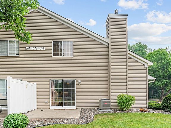 3rd image of 611 85th Ln NW Unit 5