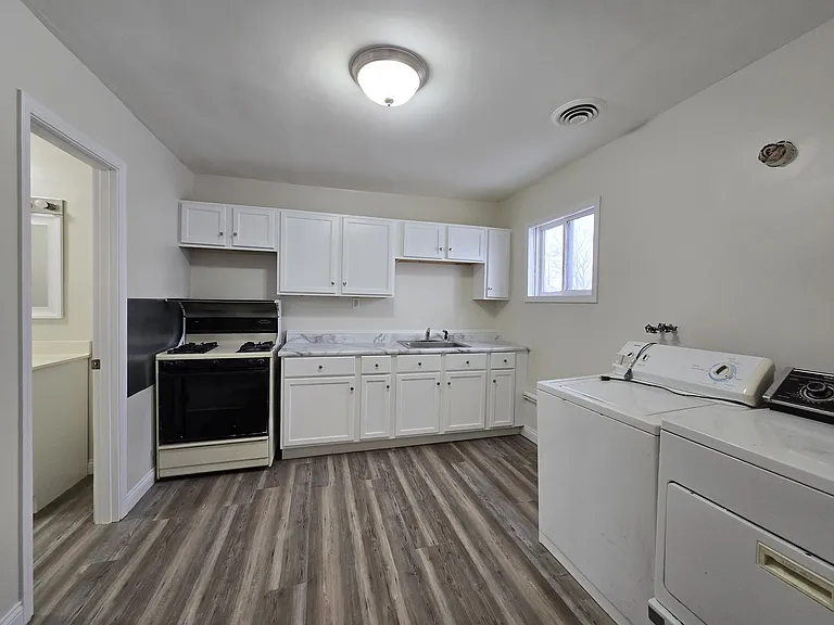 3822 Melville Ave #2 — Photo 9