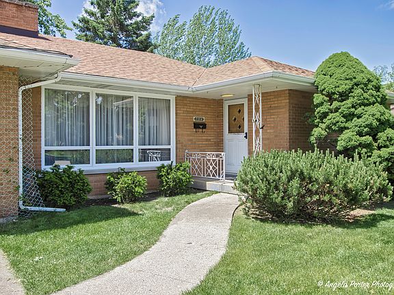 2nd image of 704 S Sumac Ave