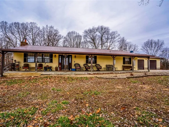 301 McDonald Rd, Waterford, OH 45786