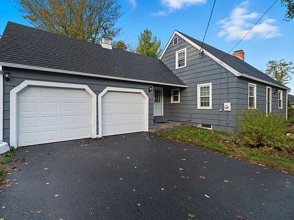 2nd image of 15 Lowell Ave