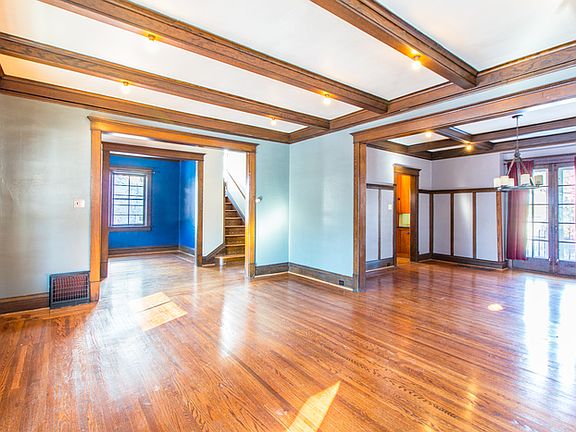 5th image of 1611 W Ayres Ave