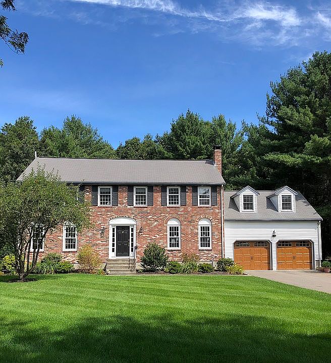 1st image of 57 Eisenhower Cir
