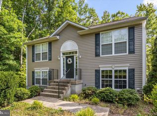 873 Campers Ln, Ruther Glen, VA 22546