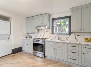 2350 E 27th St, Oakland, CA