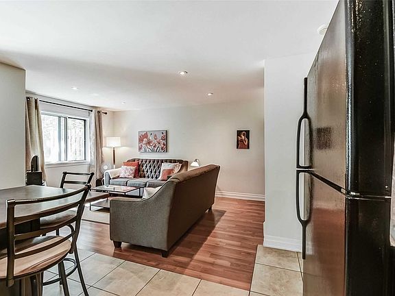 3rd image of 1058 Falgarwood Dr #132