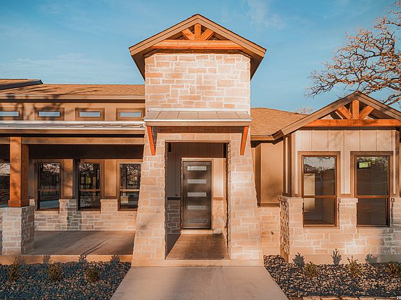 5th image of 153 Hondo Drive