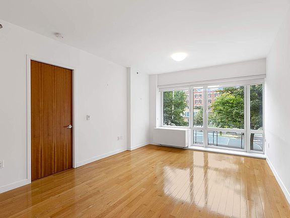 3rd image of 454 W 54th St APT 2P