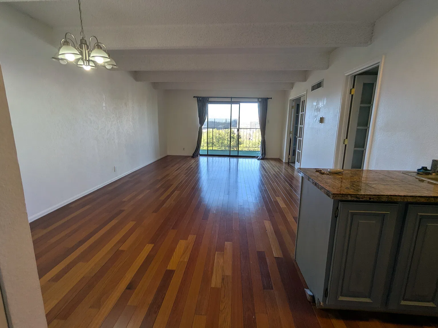 1 bed, 765 sqft, $1,800 — Photo 4