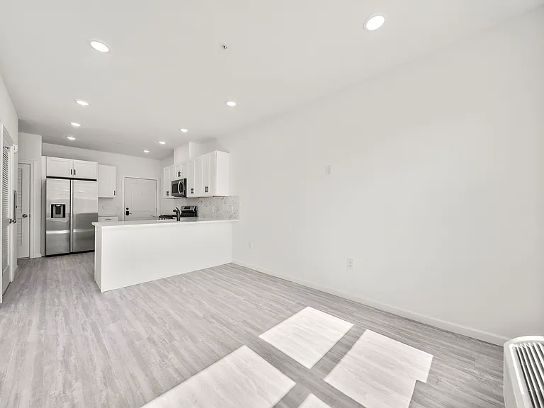 53 E Main St #8 — Photo 9