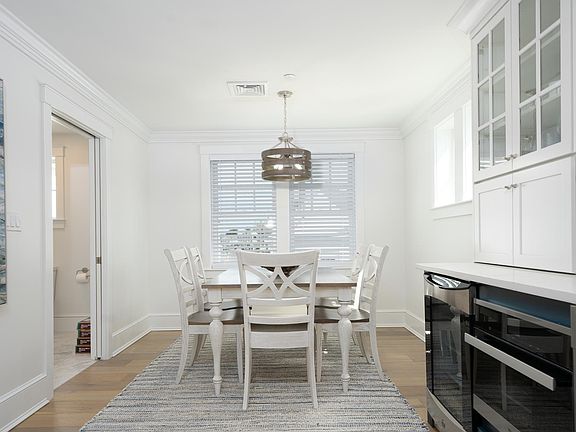 5th image of 150 Water St Unit 303