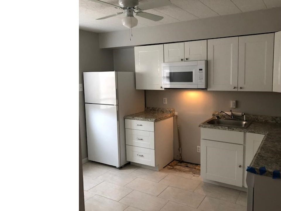 1st image of 411 Bergen St