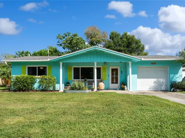 1457 Heather Dr, Dunedin, FL 34698