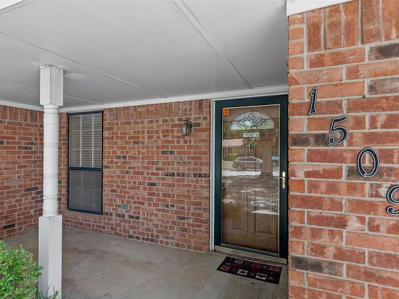 2nd image of 1509 Raborn St