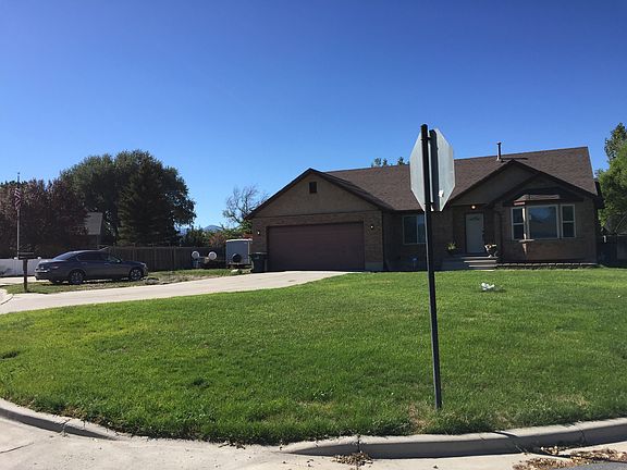 5th image of 1484 W Midas Creek Dr