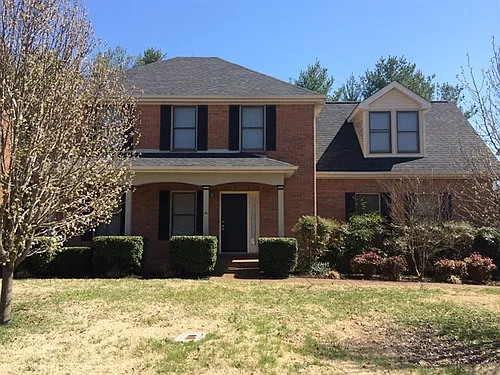 1216 Buckingham Cir Photo 1