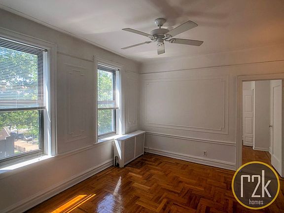 2nd image of 5005 45th St APT 4D