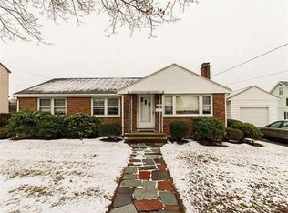 307 Warren St, Waltham, MA 02453