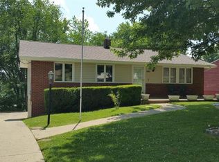 119 Persian Dr, Oakdale, PA 15071