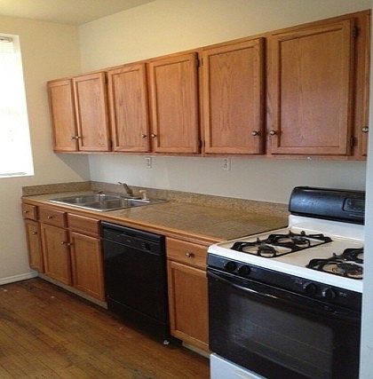 1st image of 6129 S Eberhart Ave #2