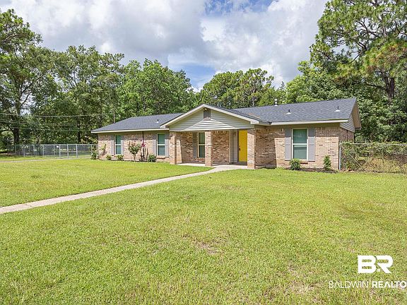 3rd image of 4000 Shana Dr