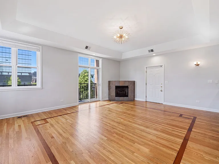 814 W Hubbard St #4 — Photo 3