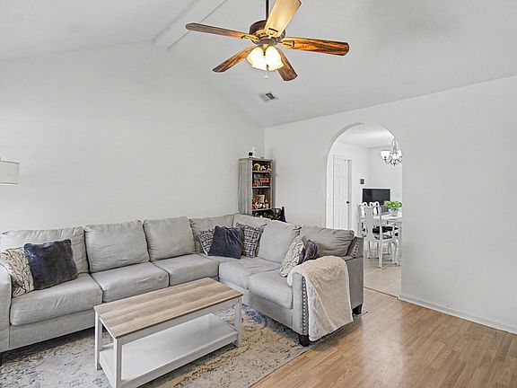 2nd image of 219 Kevin Rd