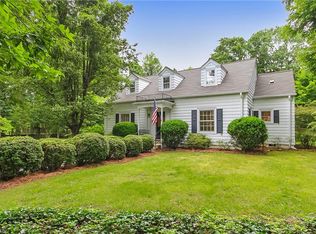 1325 W Davis St, Burlington, NC 27215