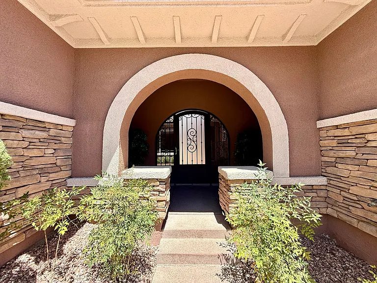 11556 Bohemian Forest Ave — Photo 2