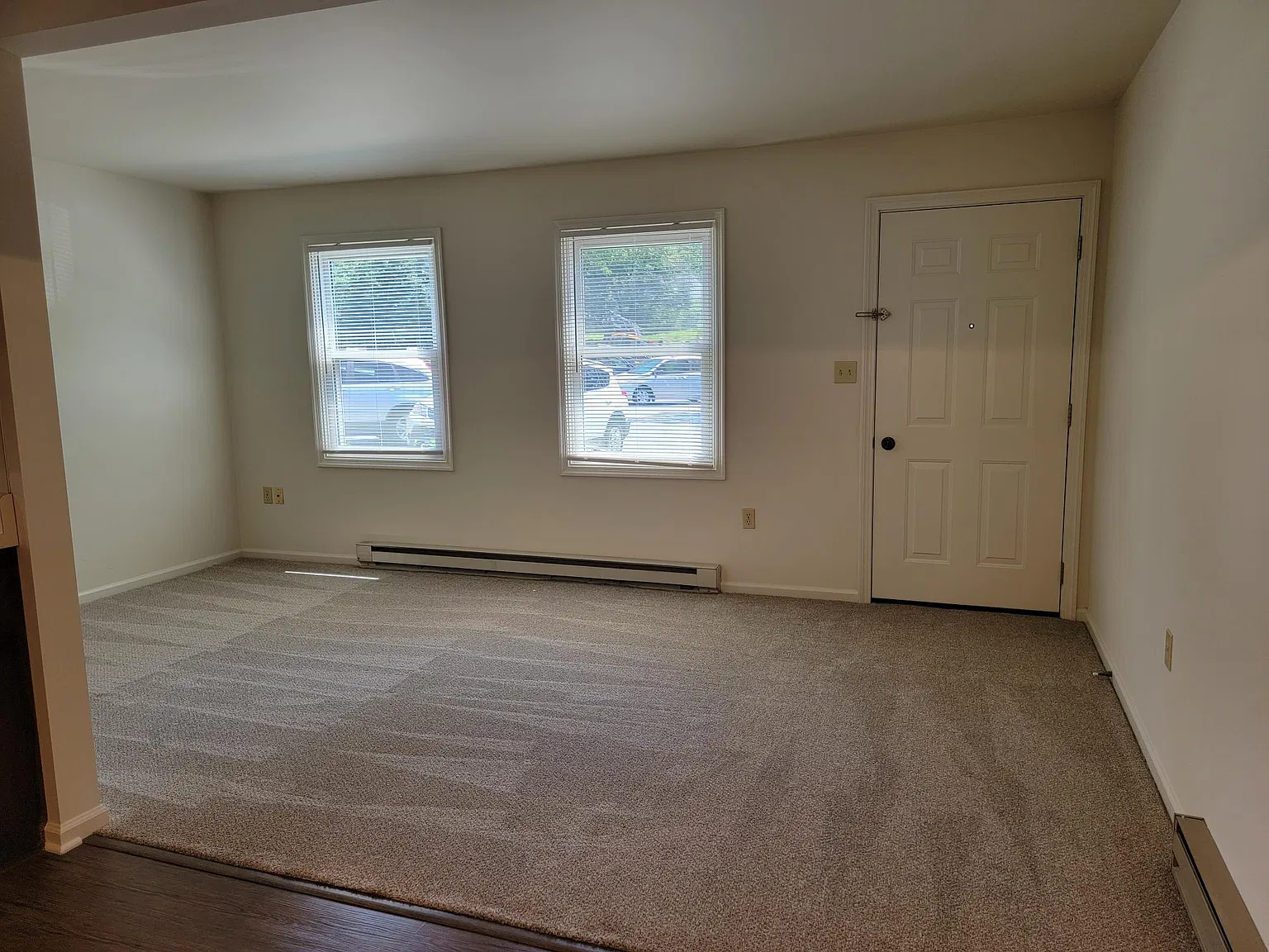 2 bed, 850 sqft, $1,250 — Photo 4