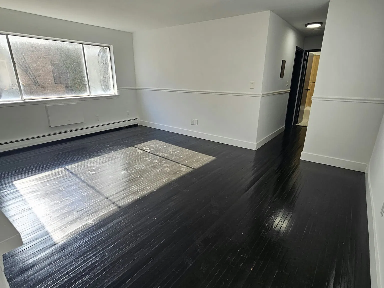 787 Vose Ave — Photo 3