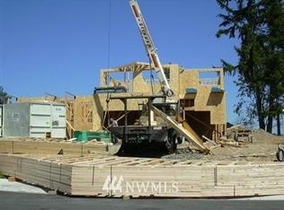 2905 217th Avenue Ct E, Sumner, WA 98390