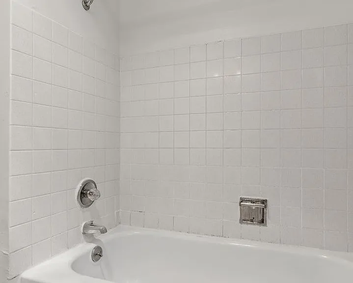 1408 Queen Anne Ave N — Photo 27