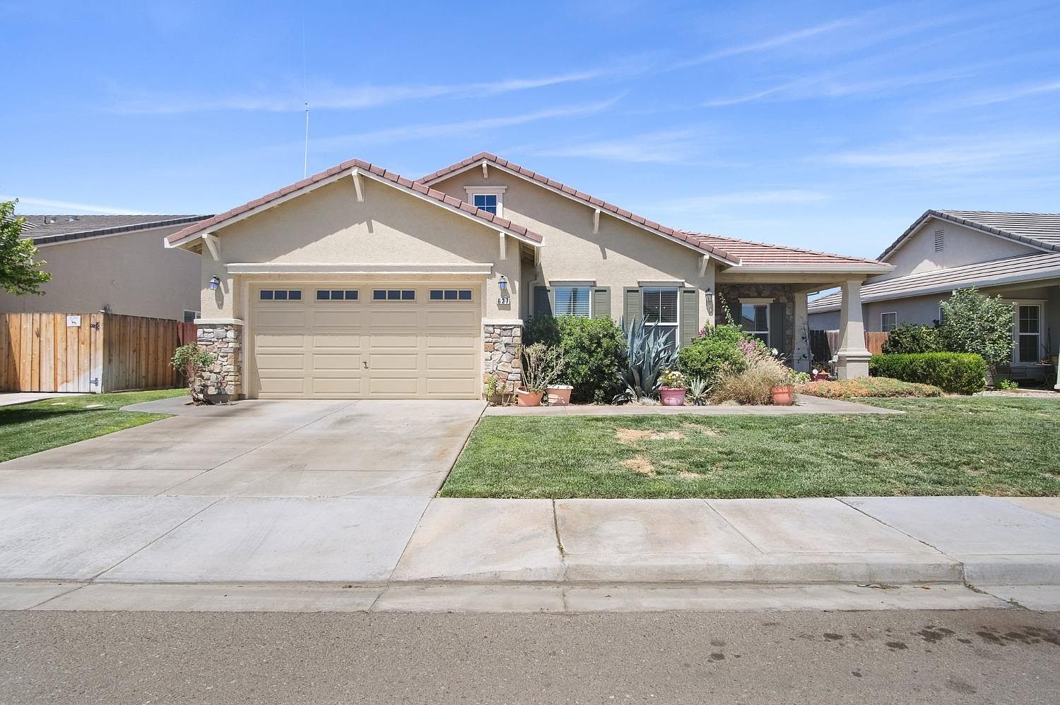 637 Orestimba Peak Dr, Newman, CA 95360 | Zillow