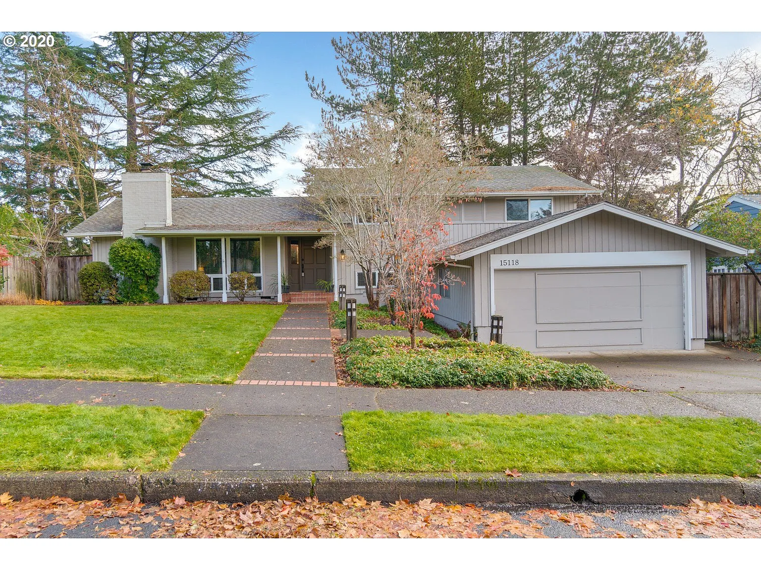 15118 NW Oakmont Loop photo 1