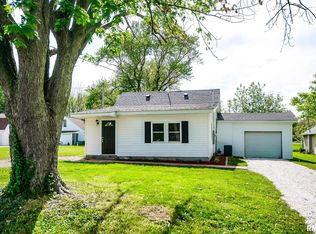 137 Center St, Creve Coeur, IL