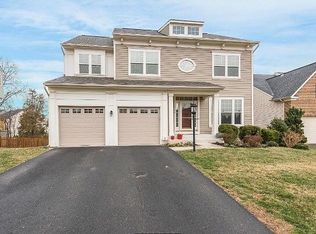 14108 Redstart Ct, Gainesville, VA 20155