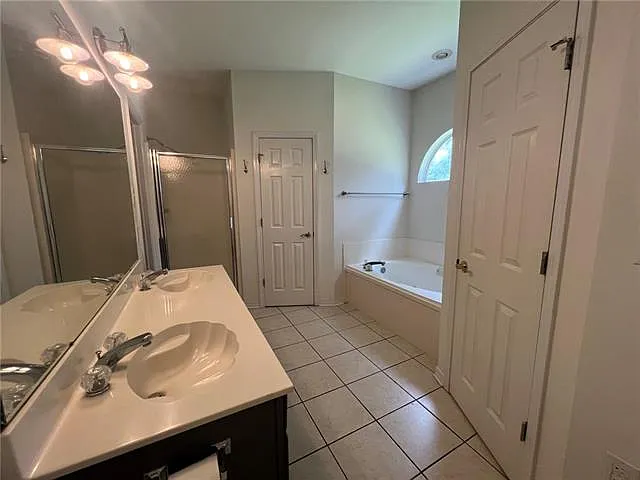 928 Nancy St — Photo 17