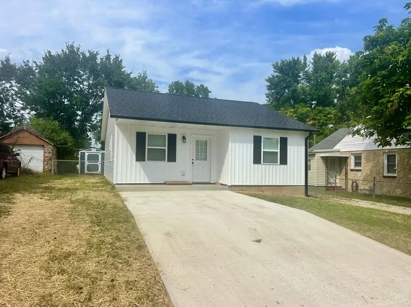 921 Worcester Street, West Plains, MO 65775