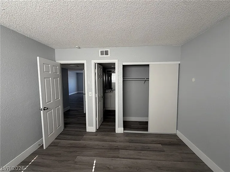 4396 Vegas Valley Dr #2 — Photo 19