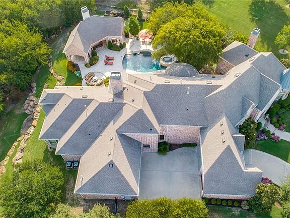 2nd image of 6164 Cove Creek Ln
