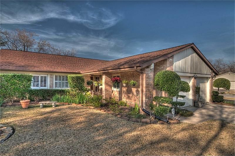 2nd image of 4702 Postwood Ct