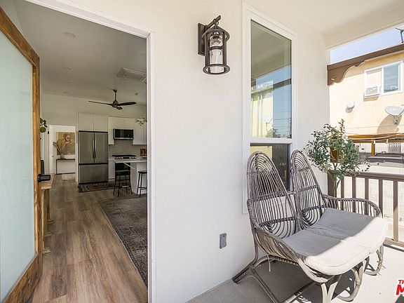 2nd image of 303 W Avenue 38