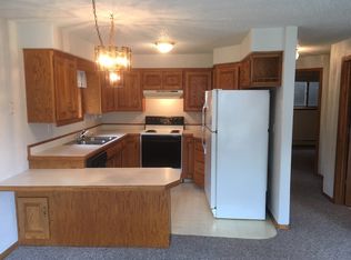 2115 E Rosser Ave APT 3, Bismarck, ND 58501